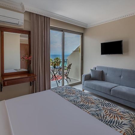 קוסדסי Rosy Suites Hotel מראה חיצוני תמונה