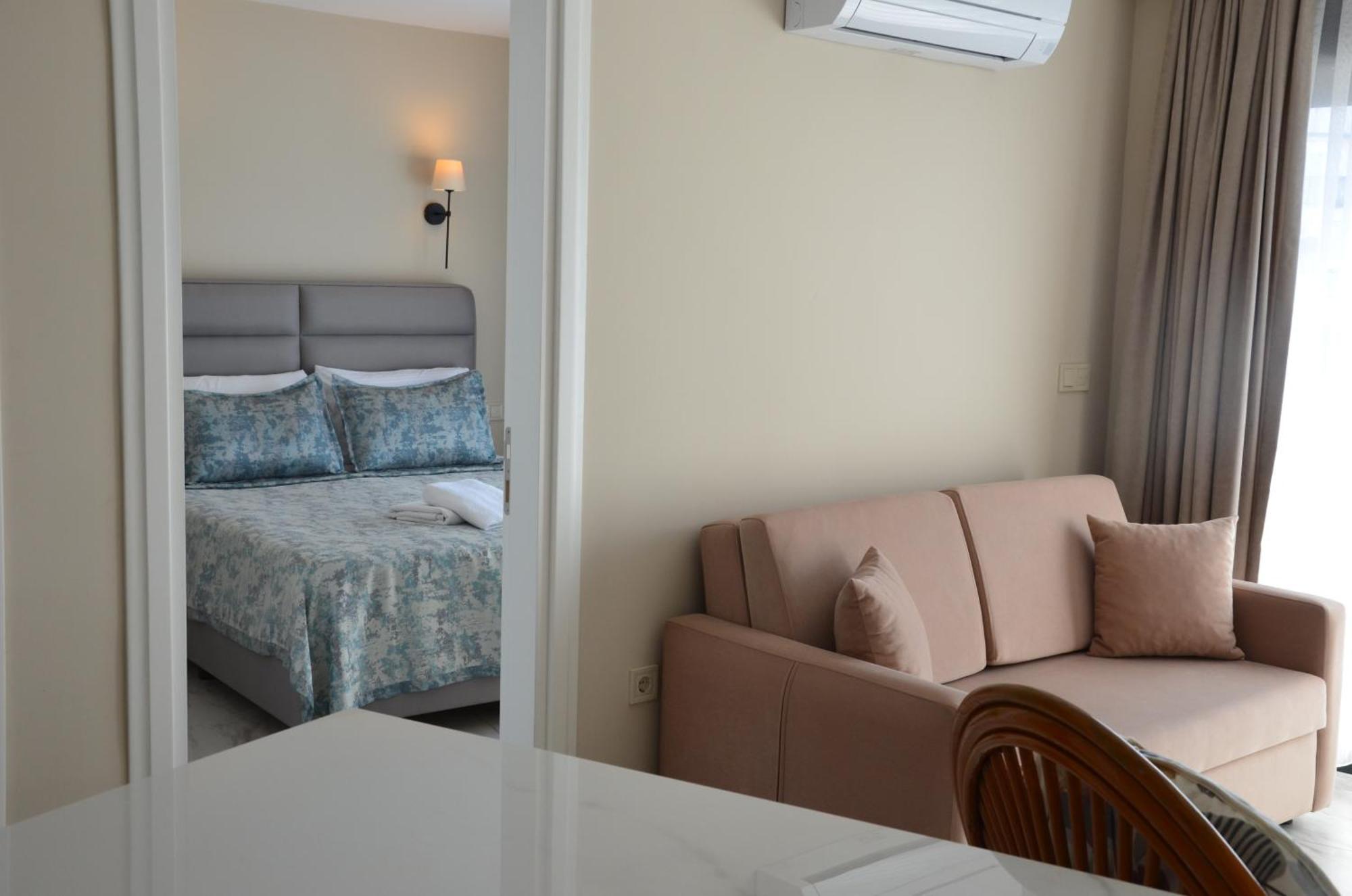 קוסדסי Rosy Suites Hotel מראה חיצוני תמונה