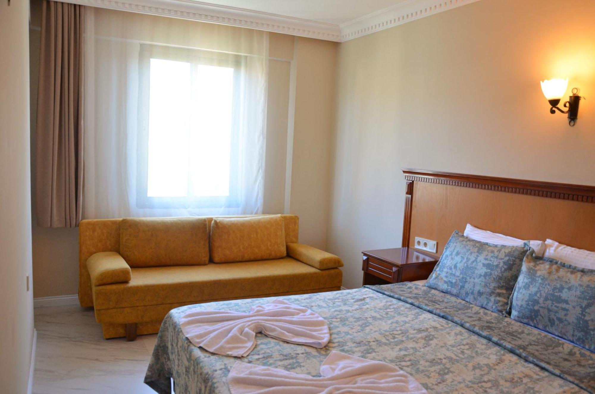 קוסדסי Rosy Suites Hotel מראה חיצוני תמונה