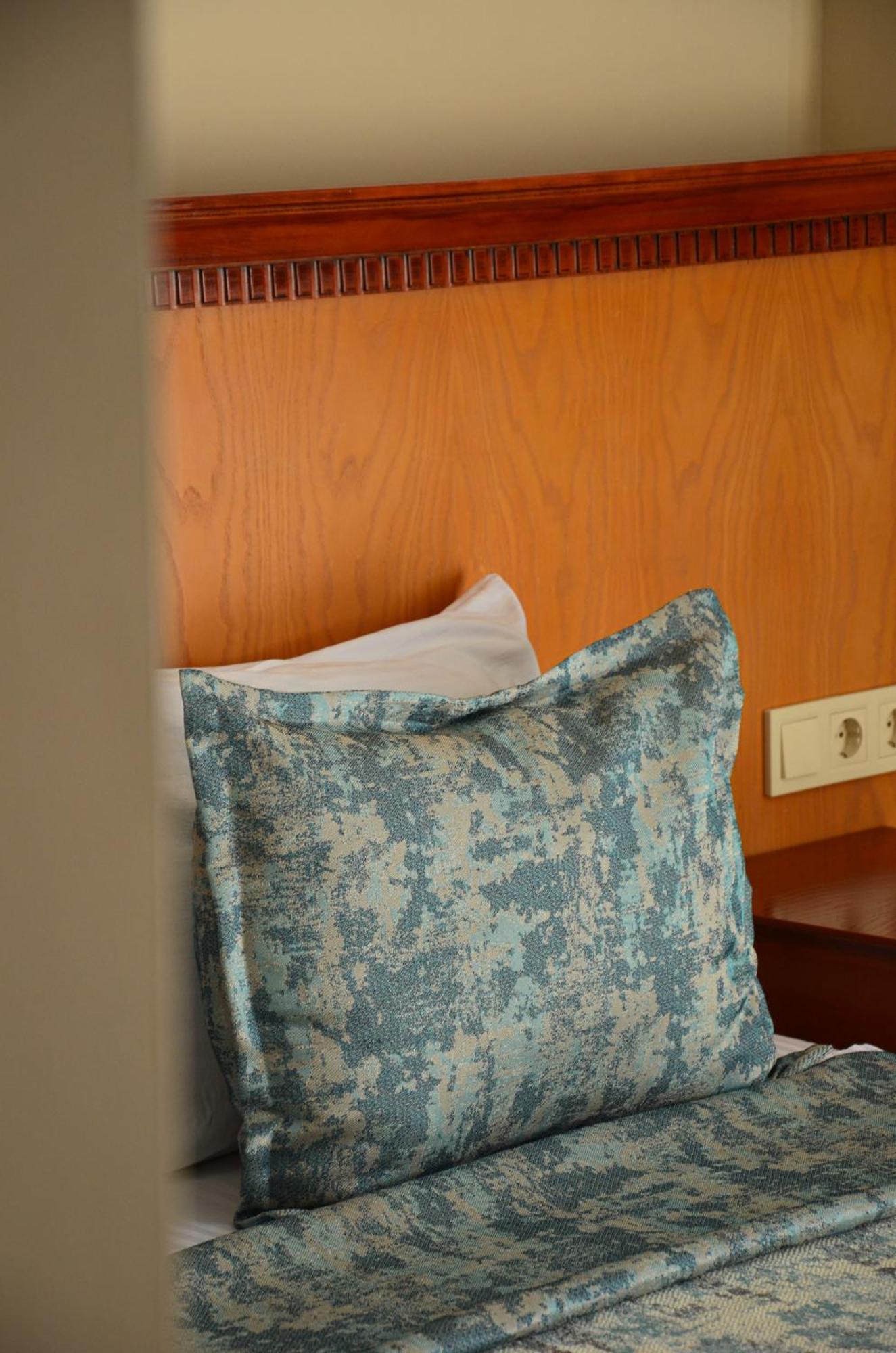 קוסדסי Rosy Suites Hotel מראה חיצוני תמונה