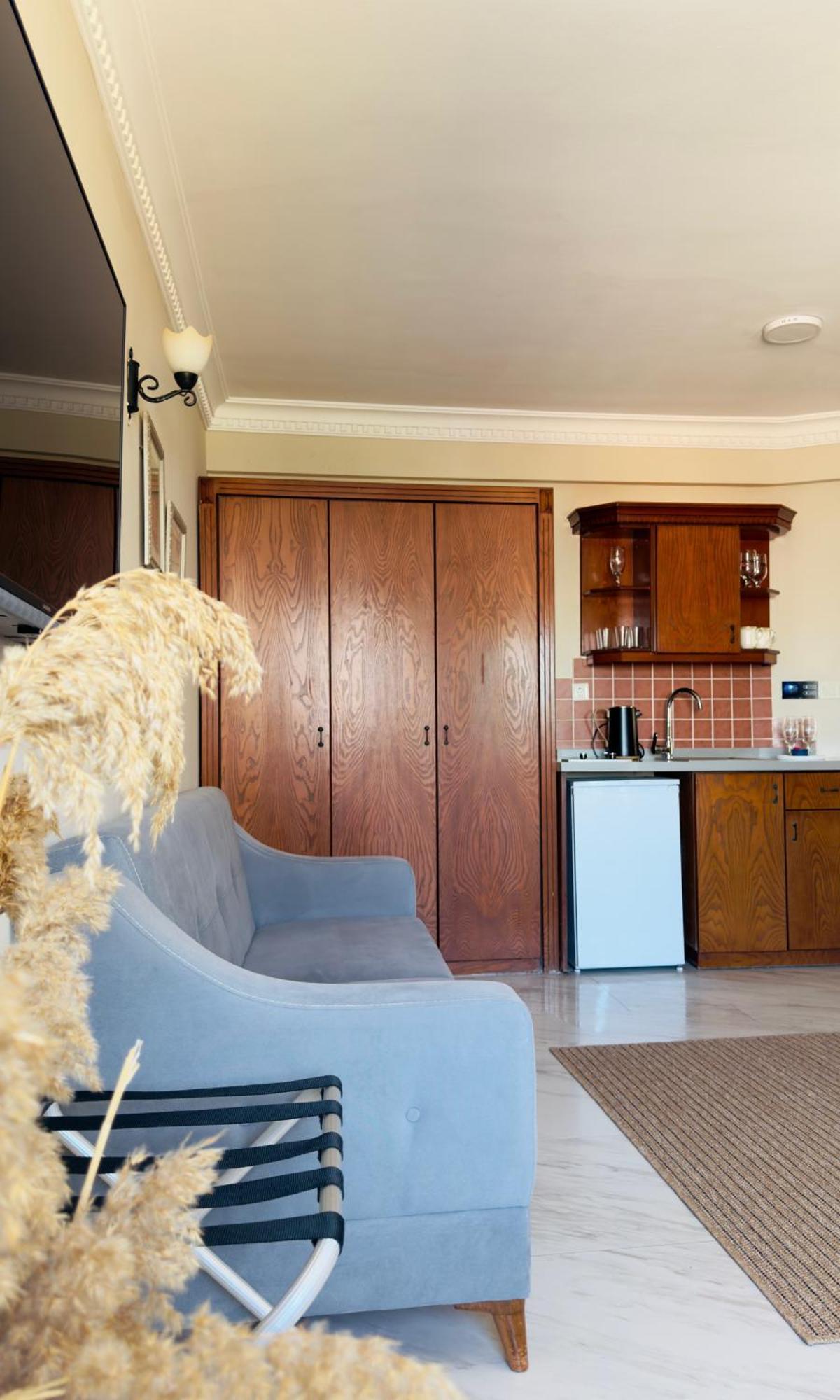 קוסדסי Rosy Suites Hotel מראה חיצוני תמונה