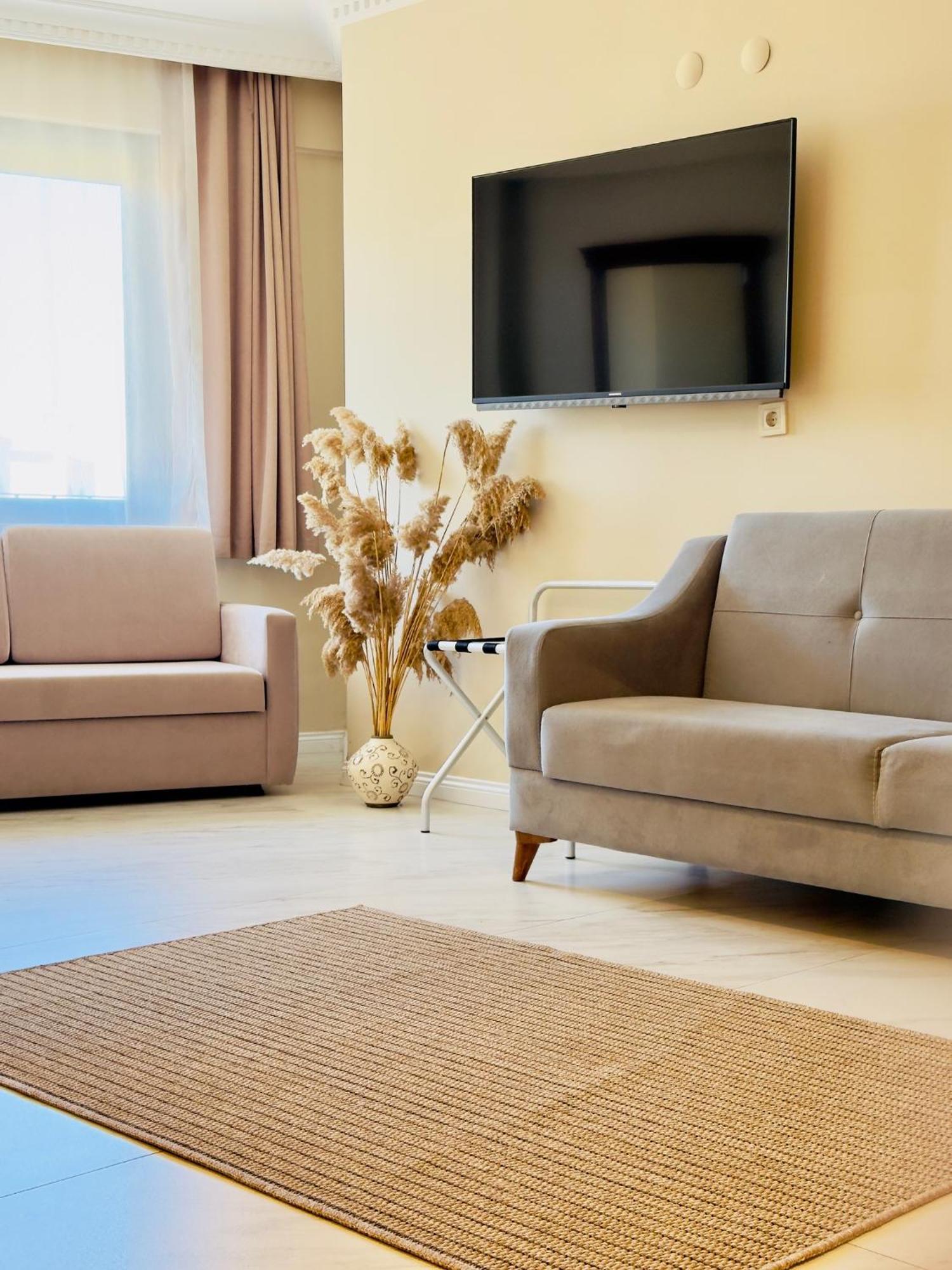 קוסדסי Rosy Suites Hotel מראה חיצוני תמונה